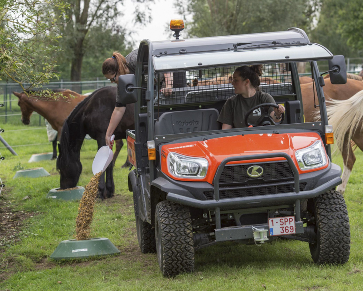 Tracteur et matériel agricole